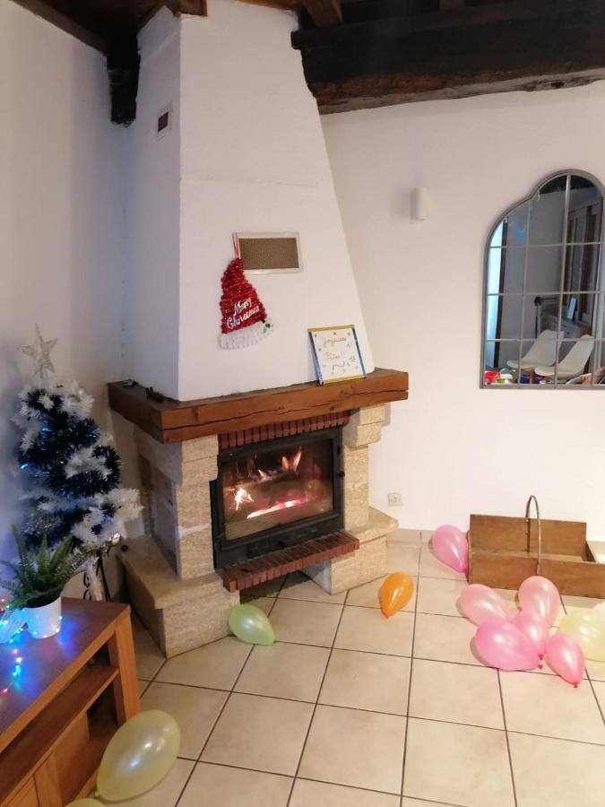 Maison De Village Saint-Barthélemy-de-Vals المظهر الخارجي الصورة